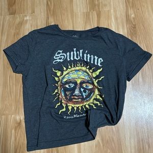 Mid length, Sublime tee-shirt